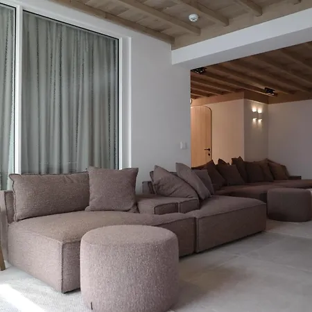 Apartment Frederik Op De Zeedijk Met Strandcabine - Vosproperties Knokke-Heist