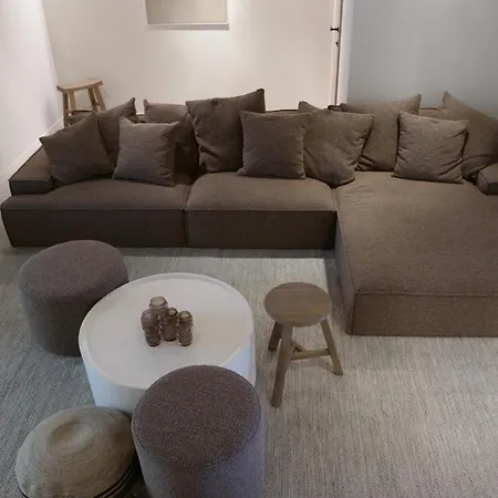 Apartment Frederik Op De Zeedijk Met Strandcabine - Vosproperties *