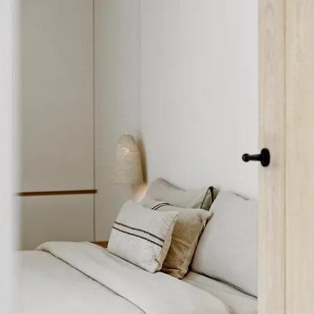 Frederik Op De Zeedijk Met Strandcabine - Vosproperties * 크노케-하이스트