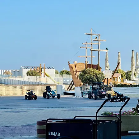 Frederik Op De Zeedijk Met Strandcabine - Vosproperties 아파트